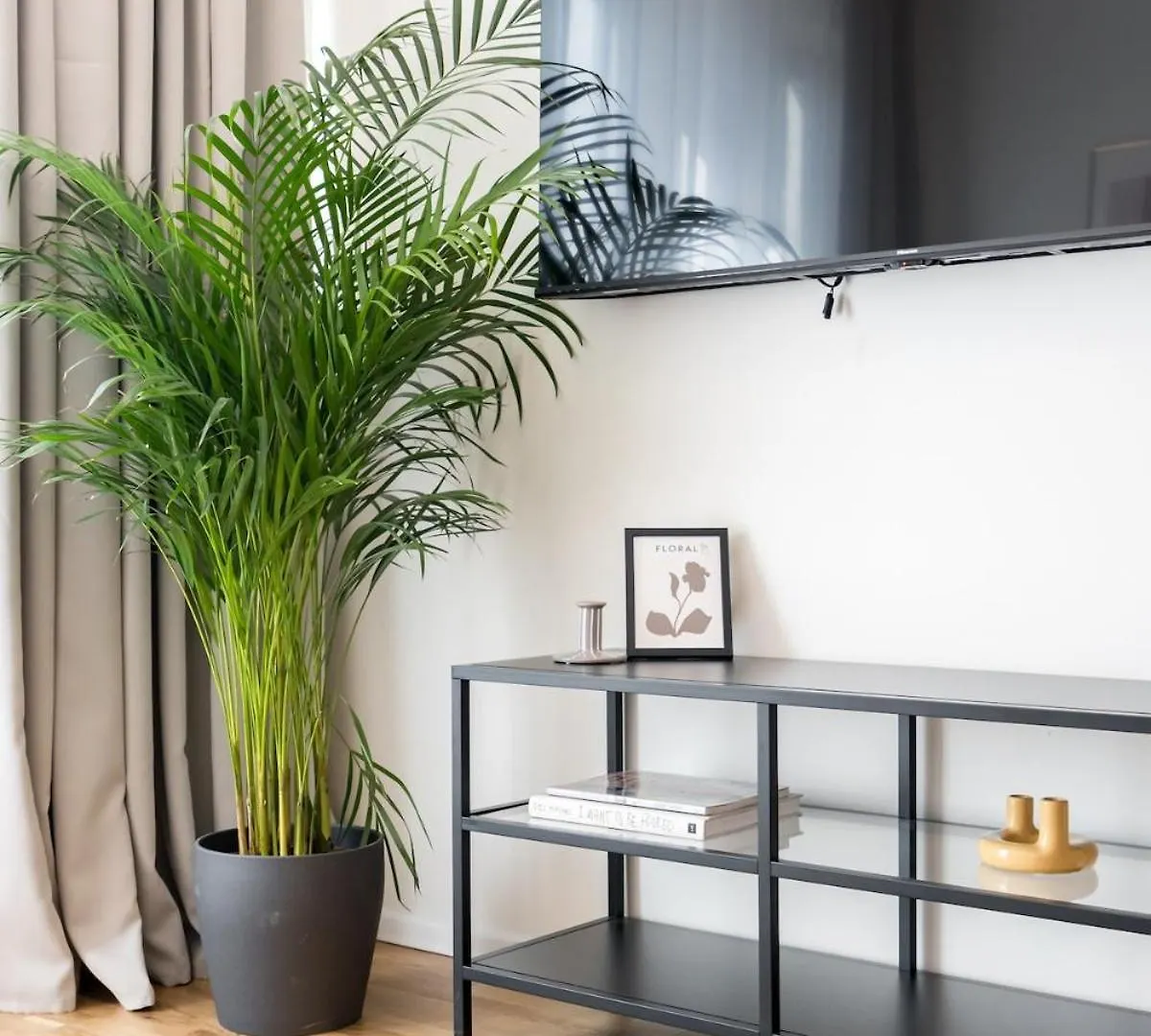 Breathtaking Spacious 2Br Apartment - City Center Bucharest