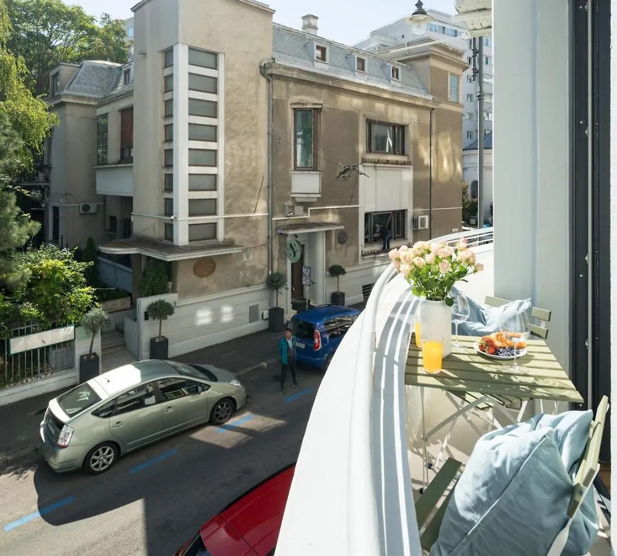 Breathtaking Spacious 2Br Apartment - City Center Bucharest