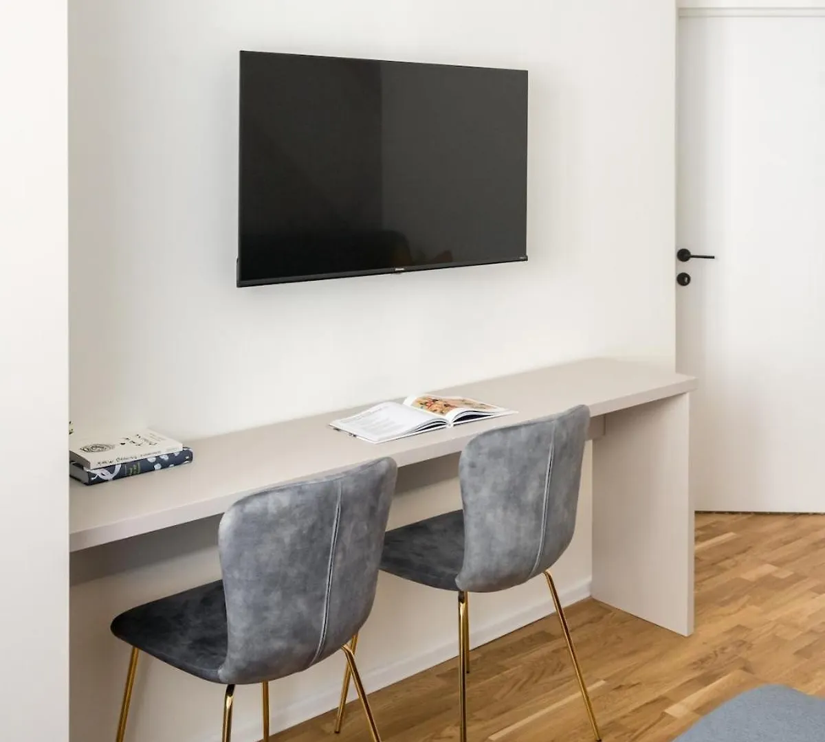Breathtaking Spacious 2Br Apartment - City Center Bucharest