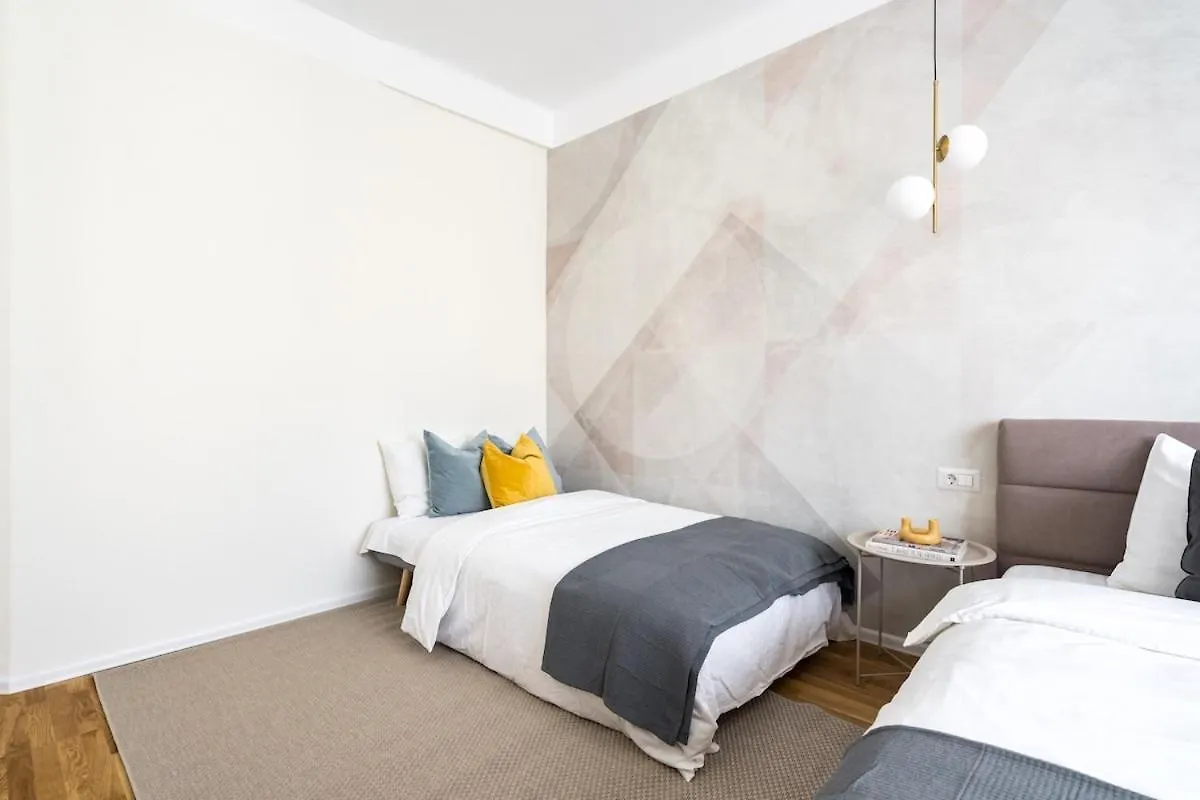 Breathtaking Spacious 2Br Apartment - City Center Bucharest